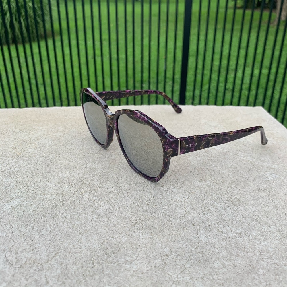 Diff Sunglasses - image 1